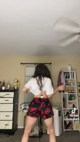 zoeebarb