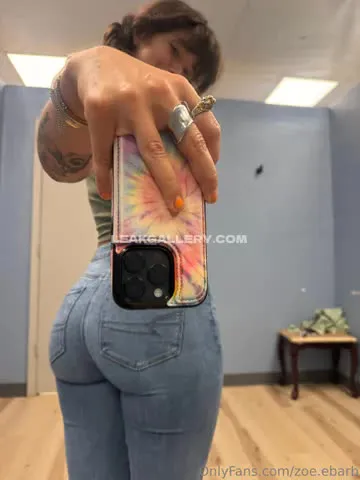 zoeebarb