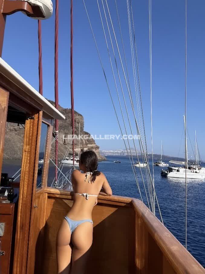 Zoeroseee Exclusive Leaked Nude OnlyFans #12911049