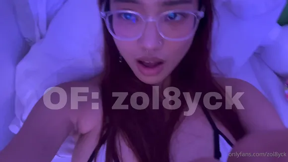 Zol8yck Braless Bed Tease OnlyFans Video Leaked