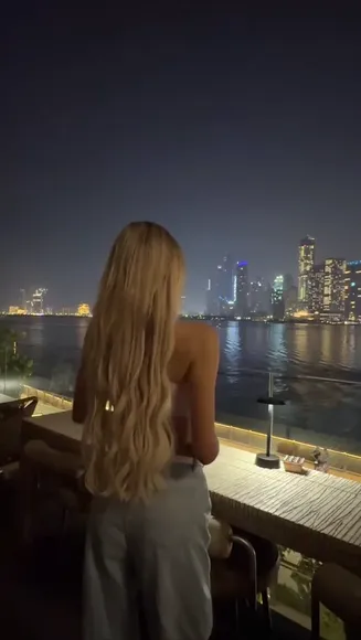 Zolotova._ Back View Blonde Hair OnlyFans Video Leaked