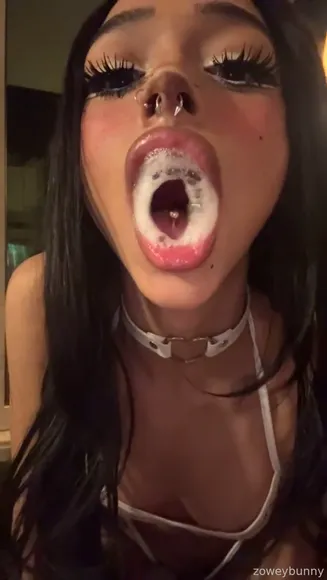 zoweybunny video thumbnail
