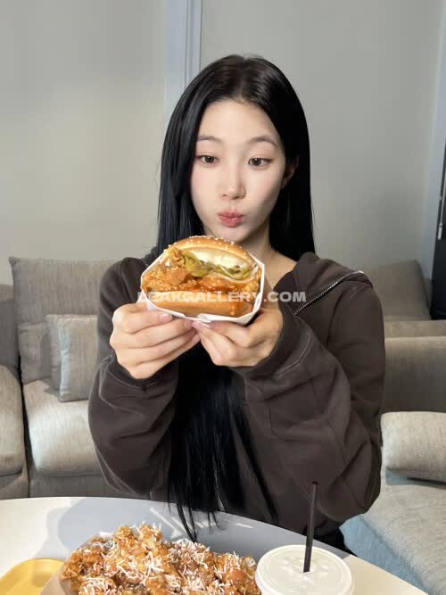 Zuhazana Exclusive Leaked Nude OnlyFans #12258445